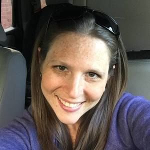 Meet your Posher, Dana